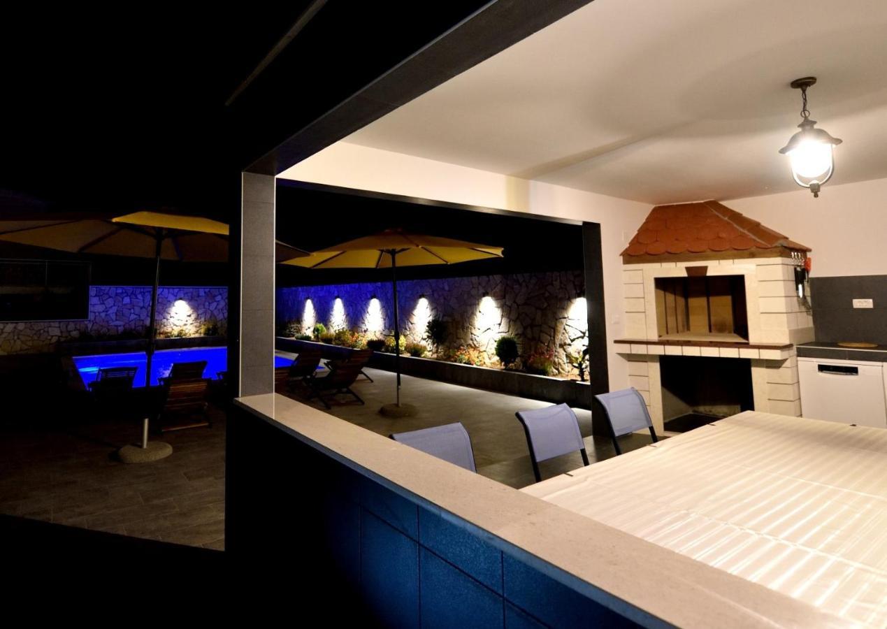 Apartments Care Округ-Доньи Экстерьер фото