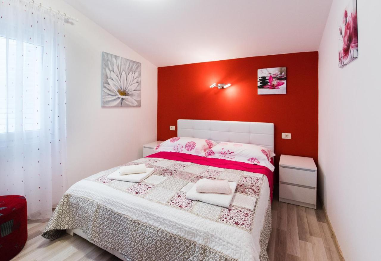 Apartments Care Округ-Доньи Экстерьер фото