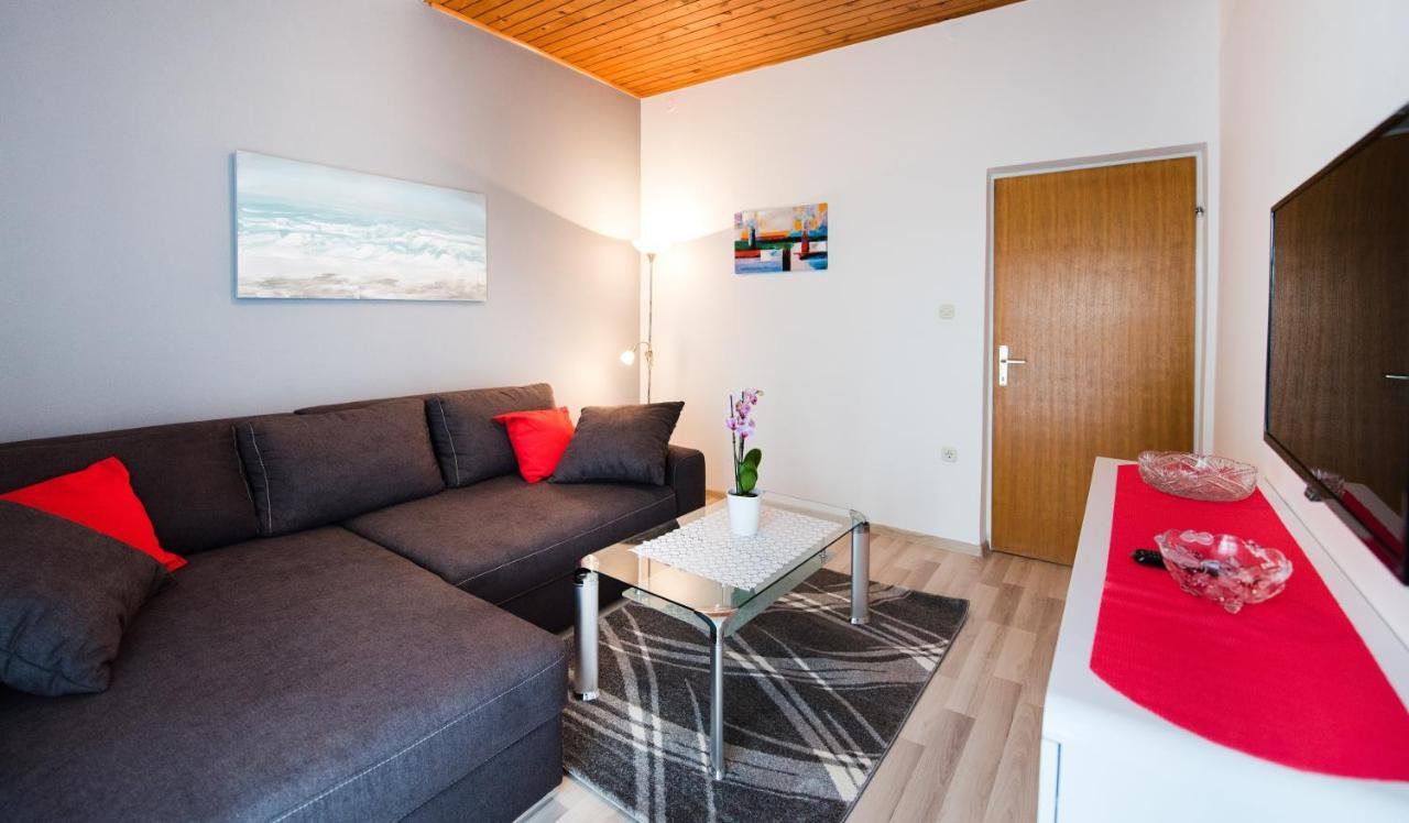 Apartments Care Округ-Доньи Экстерьер фото