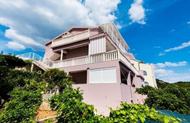 Apartments Care Округ-Доньи Экстерьер фото